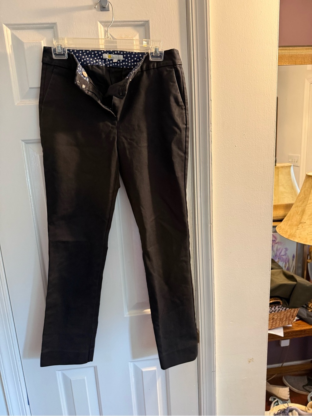 Boden Navy with White Polka Dot Cropped Pants